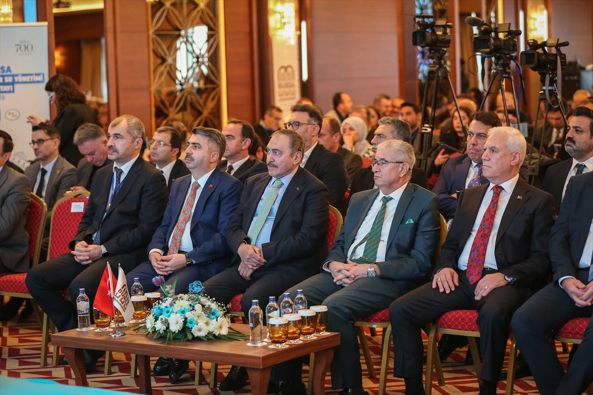 Bursa Belediyeler Birliğince, son yıllarda etkisini gösteren kuraklıkla ilgili "Sürdürülebilir Su...