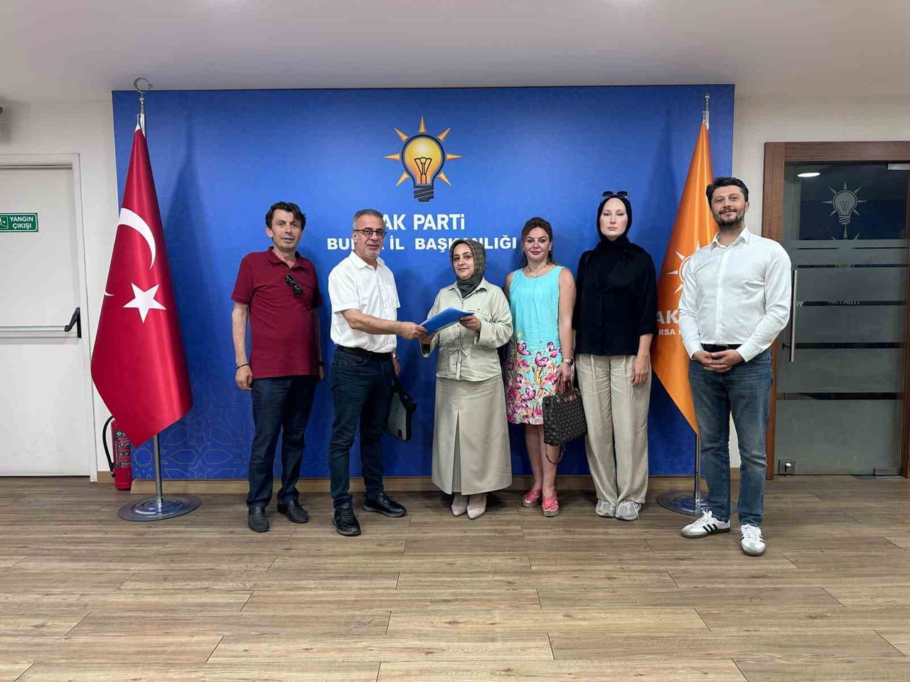 BURSA BİZİM PLATFORMU ÇALIŞMA GRUBU SÖZCÜSÜ FERİT GÜRSOY, HAZIRLADIKLARI ORTAK RAPORLA SİCİL AFFI...