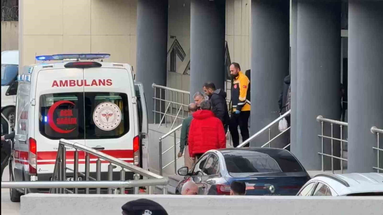 BURSA BÜYÜKŞEHİR BELEDİYE BAŞKANI MUSTAFA BOZBEY'İNDE ARALARINDA BULUNDUĞU 57 KİŞİNİN GÖZALTINA...