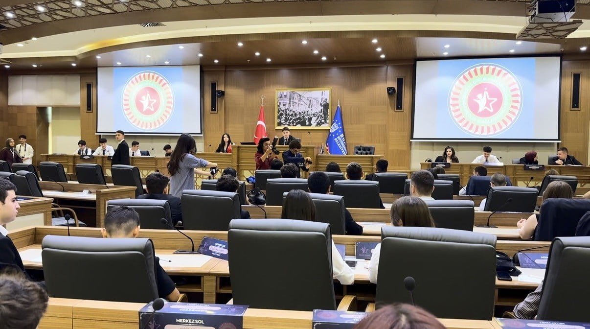BURSA BÜYÜKŞEHİR BELEDİYESİ, ÖĞRENCİ VE ÇOCUK HAKLARI DERNEĞİ (OHAKDER) İLE ANADOLU ASLANLARI İŞ...