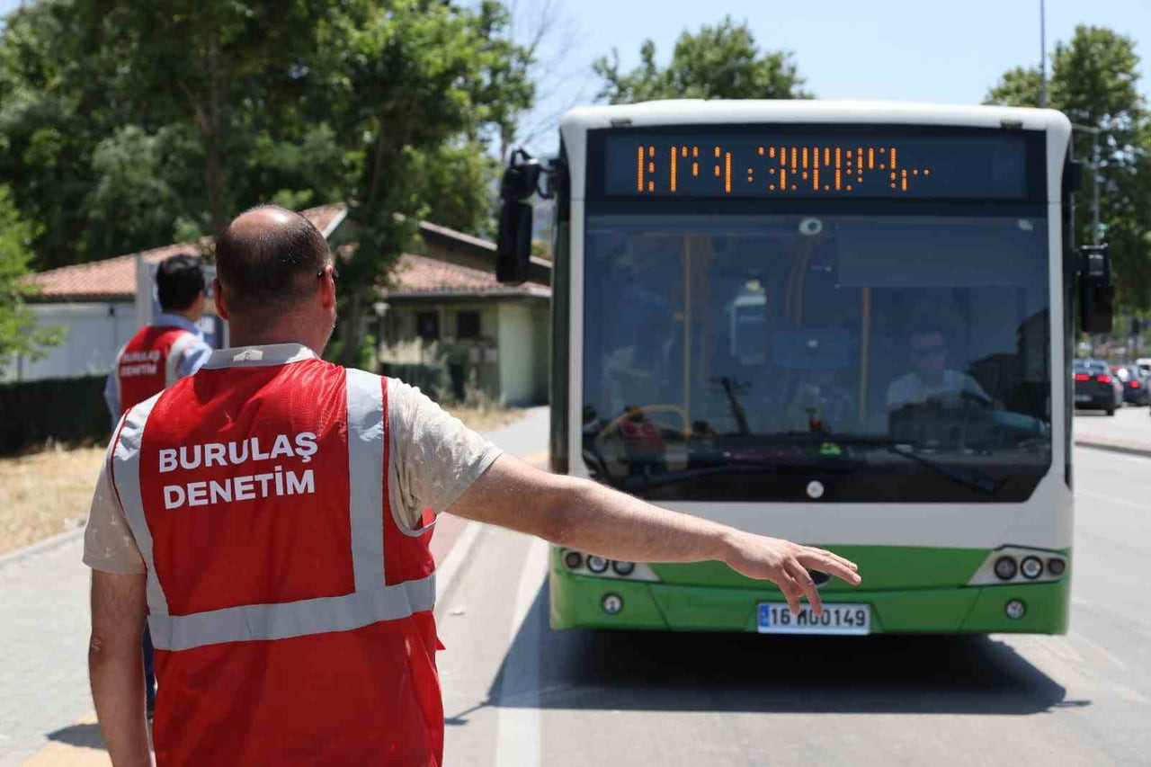 BURSA BÜYÜKŞEHİR BELEDİYESİ, YAZ MEVSİMİYLE BİRLİKTE ARTAN HAVA SICAKLIKLARINA KARŞI VATANDAŞLARIN...