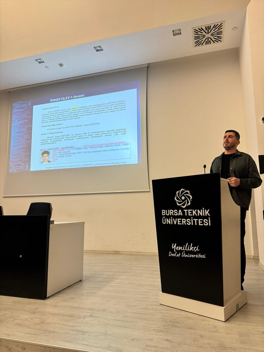 Bursa Teknik Üniversitesinde (BTÜ), dolandırıcılık suçlarına karşı farkındalık oluşturmak amacıyla...