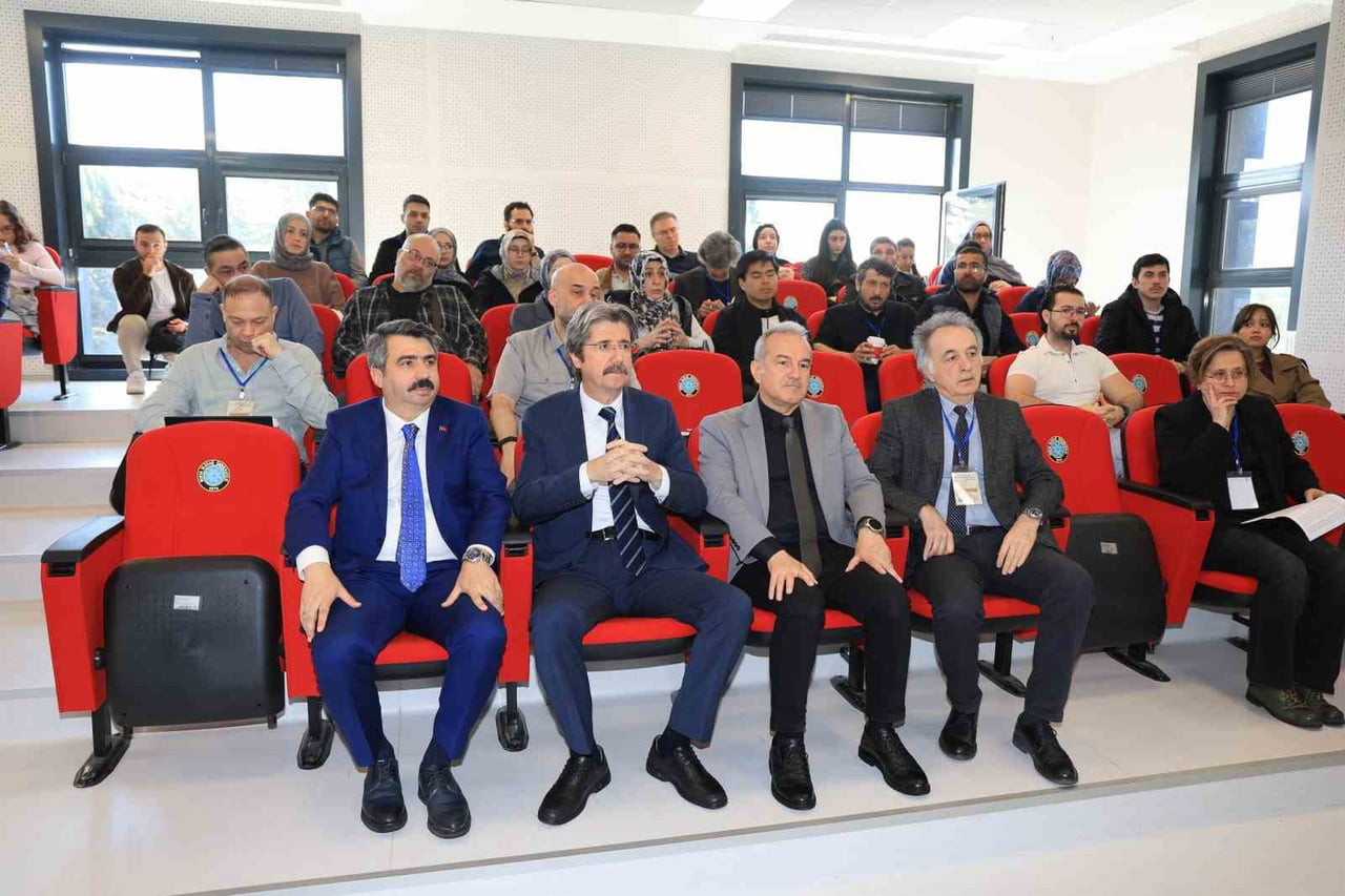 BURSA ULUDAĞ ÜNİVERSİTESİ (BUÜ), 3. ASKERİ TARİH ÇALIŞTAYI TAMAMLANDI.