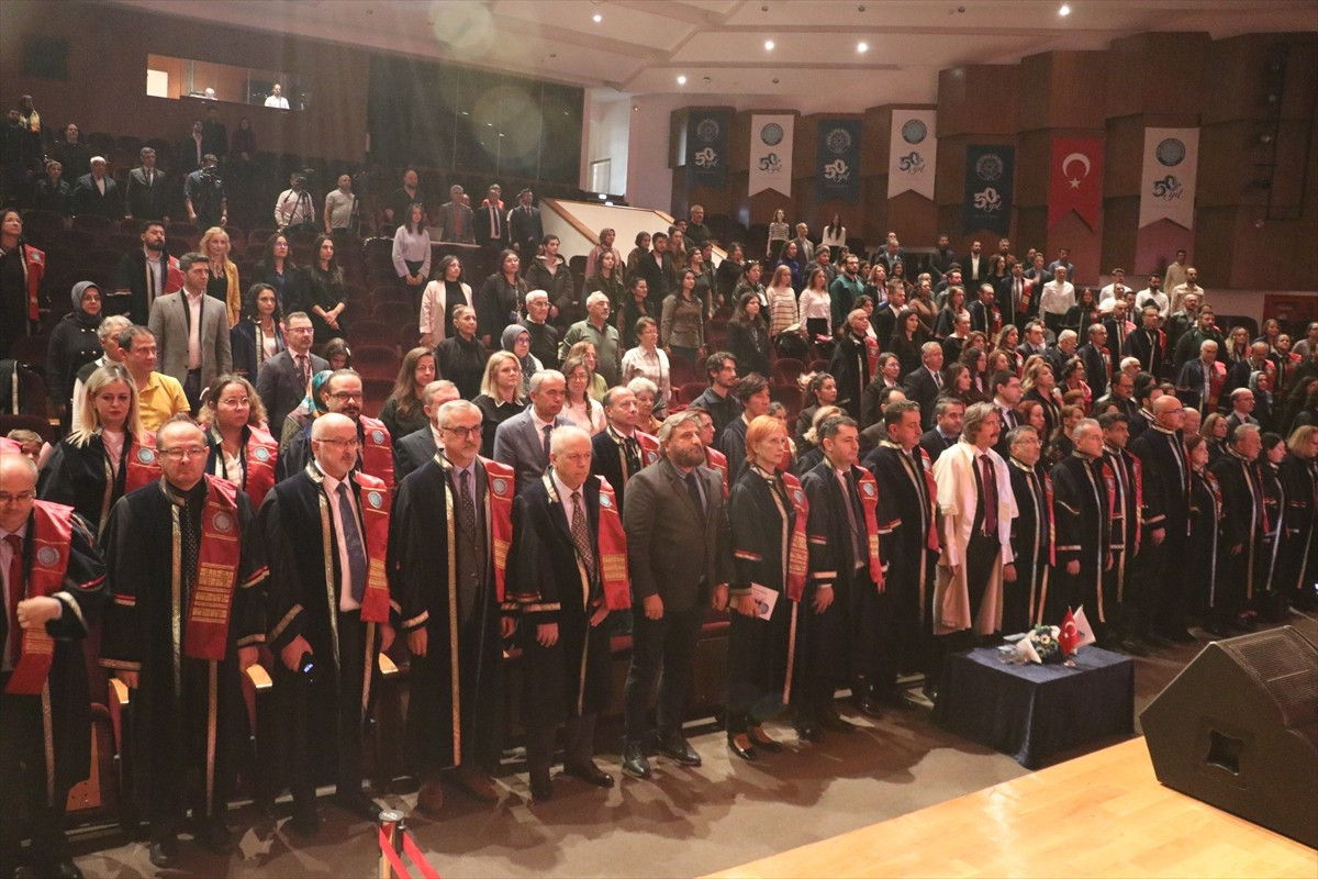 Bursa Uludağ Üniversitesi'nde (BUÜ), 2024 yılında gerçekleştirdiği projeler ve çalışmalarda farklı...