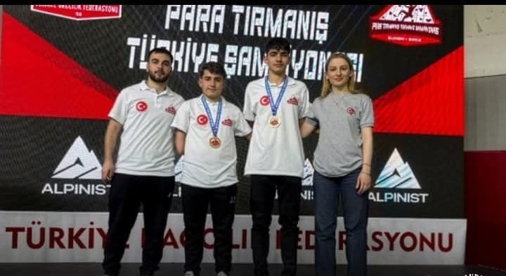 BURSA'DA DÜZENLENEN PARA TIRMANIŞ TÜRKİYE ŞAMPİYONASI'NDA BİTLİS'İ TEMSİLEN YARIŞAN GÜROYMAKLI...