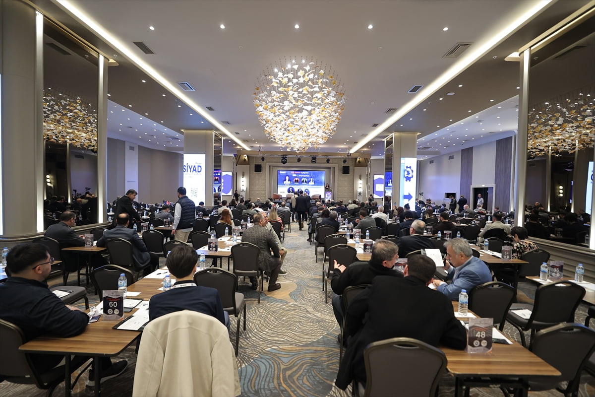 Bursa'da, Erzurumlu Sanayici İş İnsanları ve Yöneticileri Derneği (ERSİYAD) tarafından "B2B...