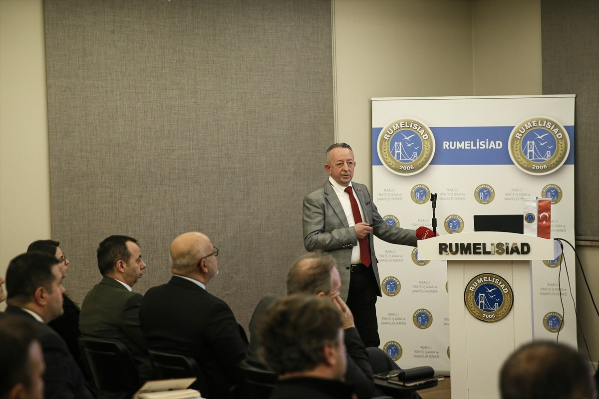 Bursa'da Rumelili Yönetici İşadamları ve Sanayiciler Derneğinin (RUMELİSİAD) ev sahipliğinde...