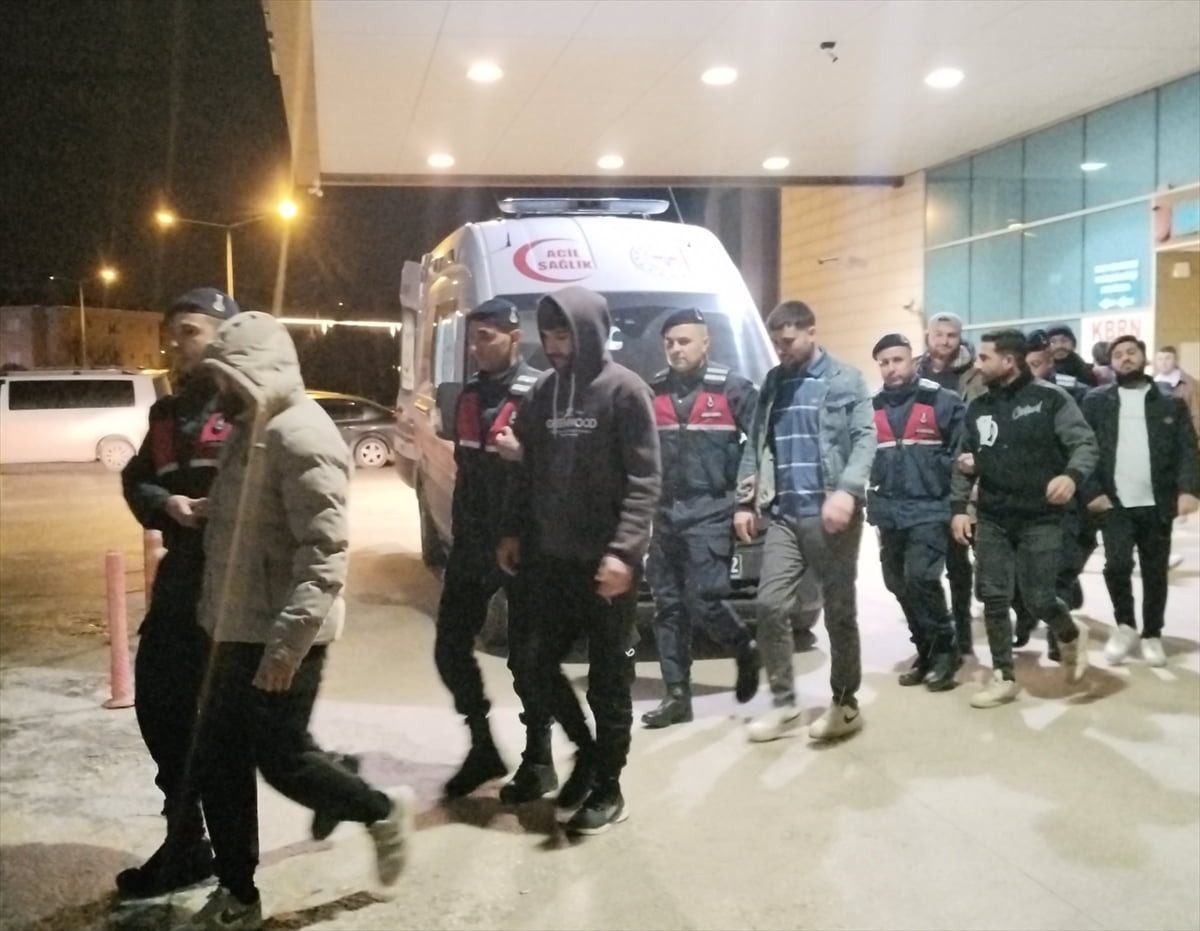 Bursa'nın İnegöl ilçesinde, 7 düzensiz göçmen yakalandı.