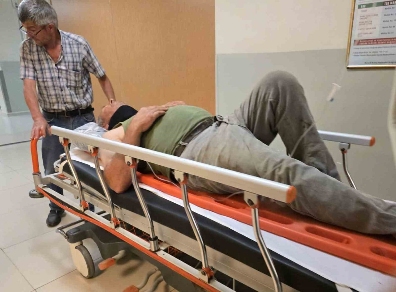 BURSA'NIN KESTEL İLÇESİNDE AHIRIN ÇATISINDAN DÜŞEREK AĞIR YARALANAN ŞAHIS, 8 GÜNLÜK YAŞAM...
