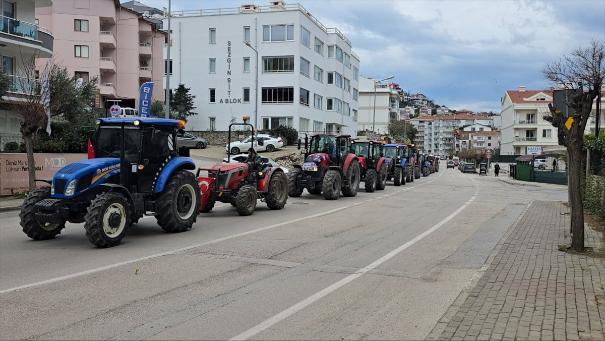 Bursa'nın Mudanya ilçesinde çiftçiler, kırsal mahallelerdeki bazı arazilerin belediye tarafından...