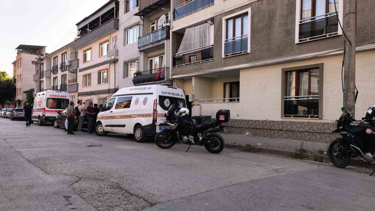 BURSA’DA YALNIZ YAŞAYAN KADIN ÖLÜ BULUNDU
