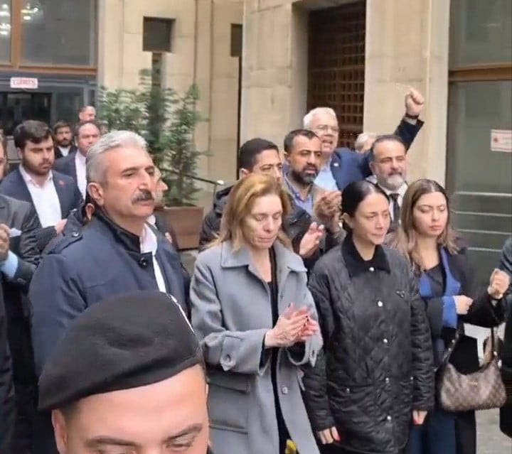 BURSA’DA YÜRÜTÜLEN SORUŞTURMA KAPSAMINDA ARALARINDA MUSTAFA BOZBEY’İN DE BULUNDUĞU 30 KİŞİ...