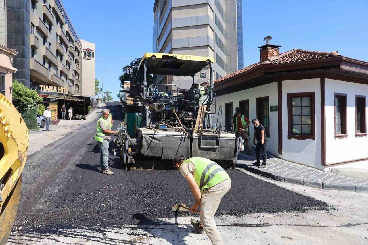 BURSA’NIN DAHA YAŞANABİLİR KENT OLMASI VE DAHA KONFORLU BİR ULAŞIM AĞINA KAVUŞMASI İÇİN BİRÇOK...