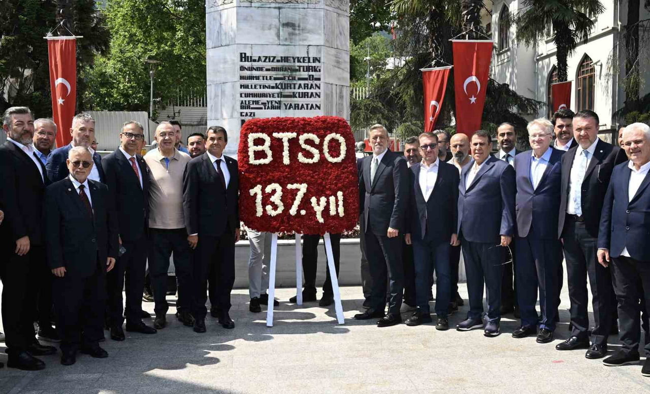 BURSA’NIN TİCARET VE SANAYİ HAYATINA YÖN VERMEK, KENT VE ÜLKE EKONOMİSİNİN KALKINMA HEDEFLERİNE...