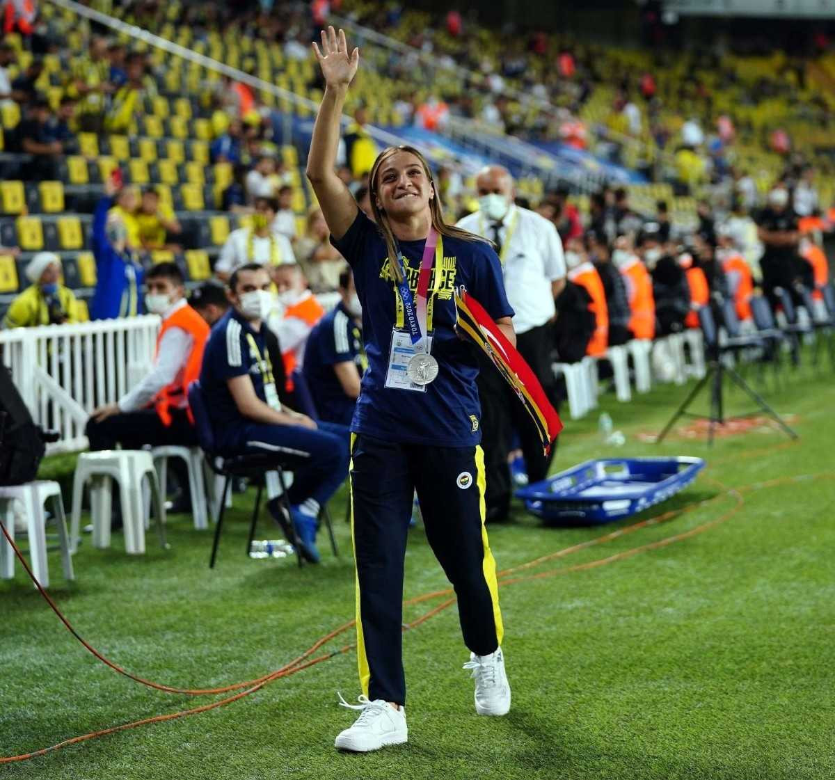 Buse Nur Çakıroğlu kimdir