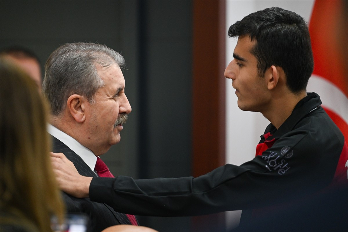 Büyük Birlik Partisi (BBP) Genel Başkanı Mustafa Destici, 3 Aralık Dünya Engelliler Günü...