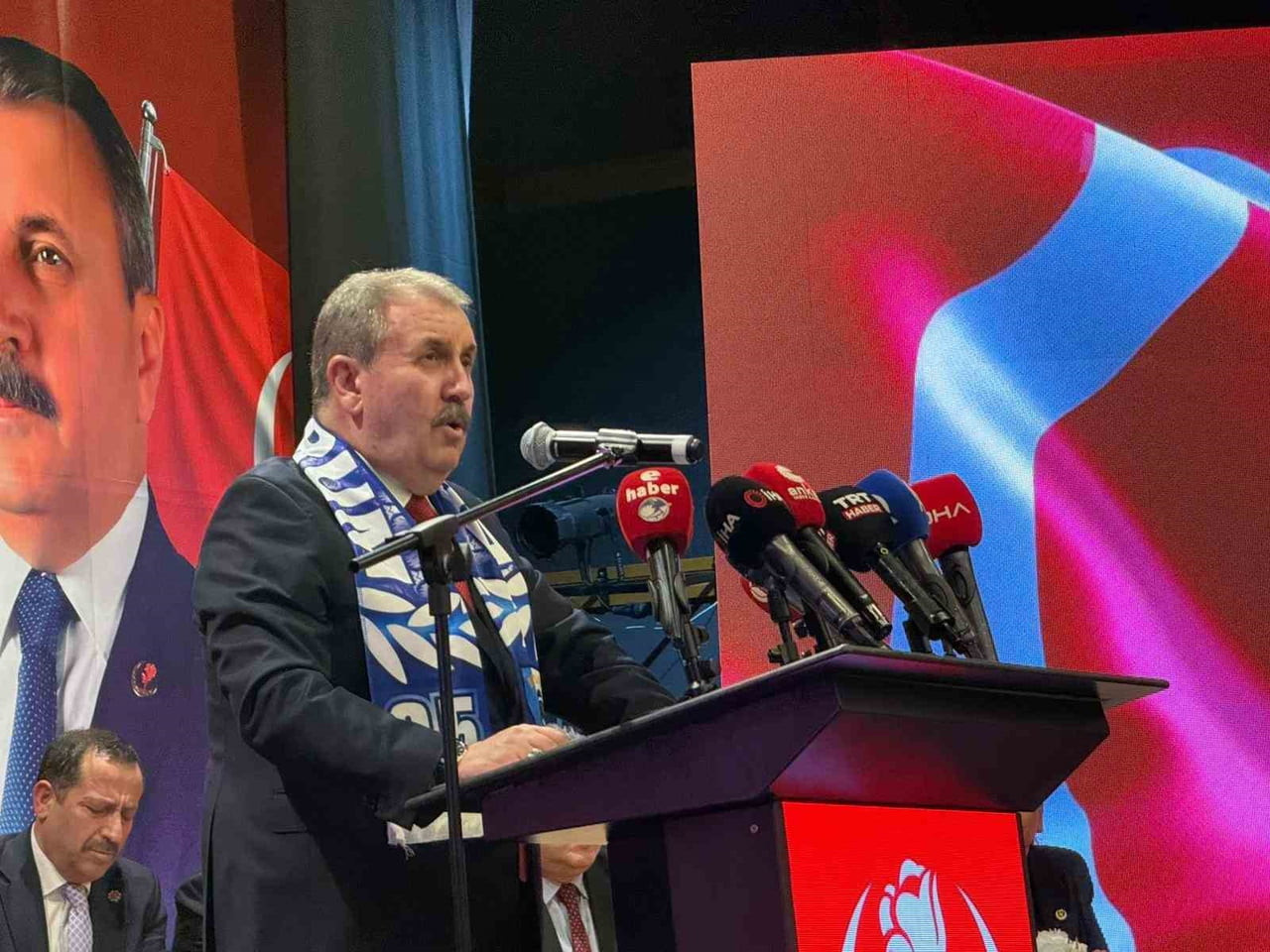 BÜYÜK BİRLİK PARTİSİ (BBP) GENEL BAŞKANI MUSTAFA DESTİCİ, TÜRKİYE’NİN  HİÇBİR EMPERYAL AJANDANIN...