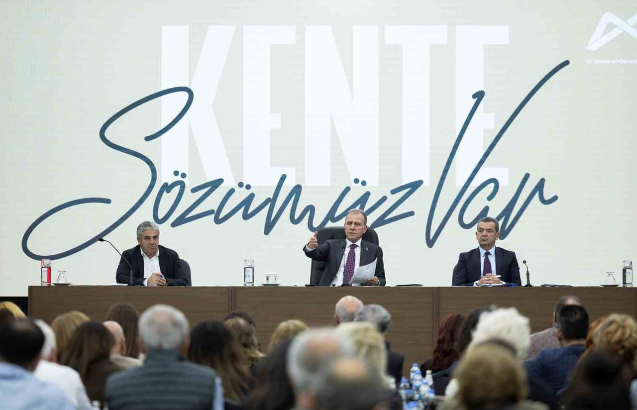 BÜYÜKŞEHİR BELEDİYE BAŞKANI VAHAP SEÇER, 'KENTE SÖZÜMÜZ VAR' SLOGANIYLA DÜZENLENEN ‘KENT KATILIMI...