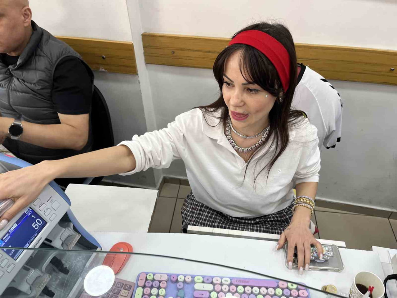 ÇALIŞAN LÜTFİYE TOPKAYA