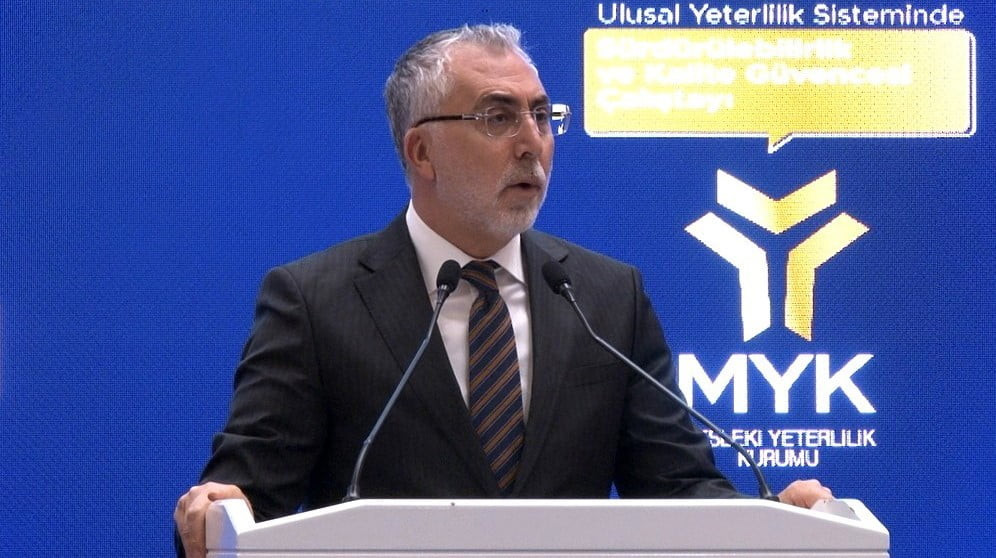 ÇALIŞMA VE SOSYAL GÜVENLİK BAKANI VEDAT IŞIKHAN, ‘ULUSAL YETERLİLİK SİSTEMİNİN SÜRDÜRÜLEBİLİRLİĞİ...