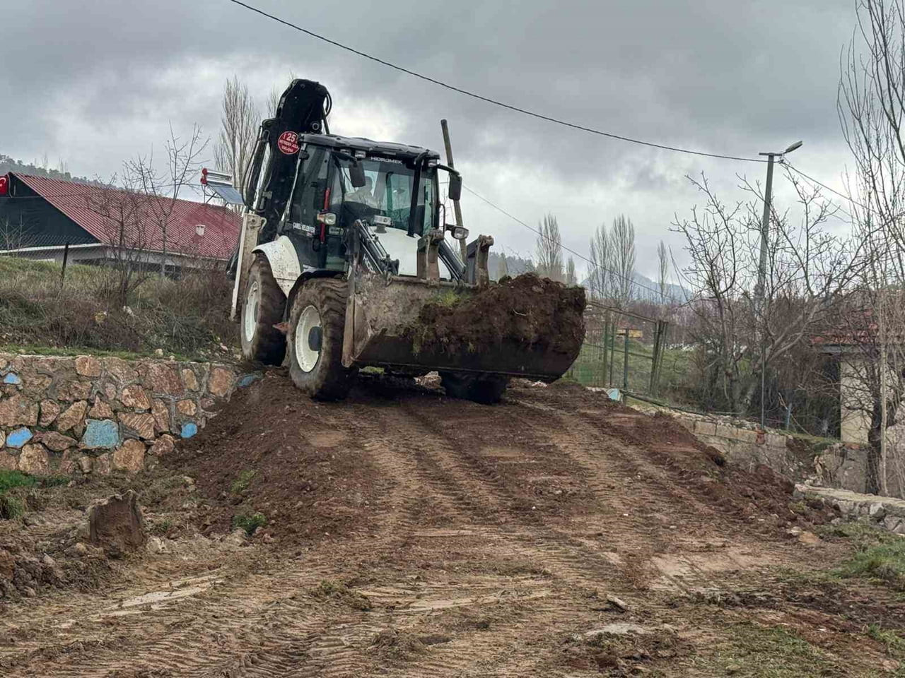 ÇAMELİ BELEDİYESİ, MAHALLE SAKİNLERİNİN SOSYAL TESİSLERDEN DAHA RAHAT VE ETKİN BİR ŞEKİLDE...