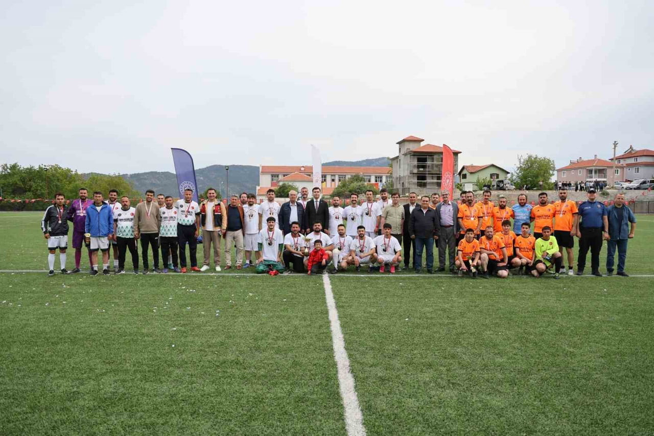 ÇAMELİ KAYMAKAMLIĞI İLE ÇAMELİ BELEDİYESİ İŞ BİRLİĞİNDE DÜZENLENEN KURUMLAR VE MAHALLELER ARASI...