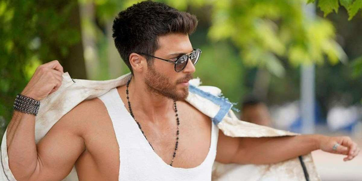 Can Yaman Kimdir