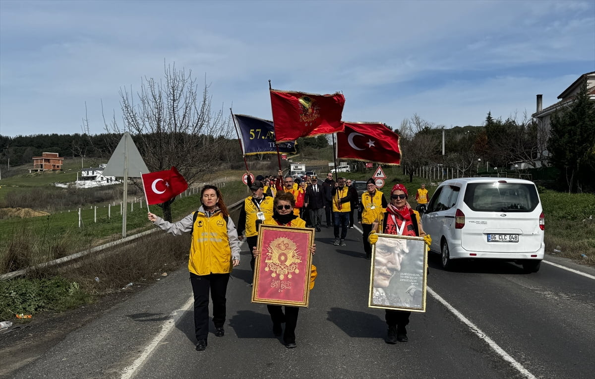 Çanakkale Kara Savaşları'nın seyrini değiştiren 57. Alay, kurulduğu Tekirdağ'da düzenlenen törenle...