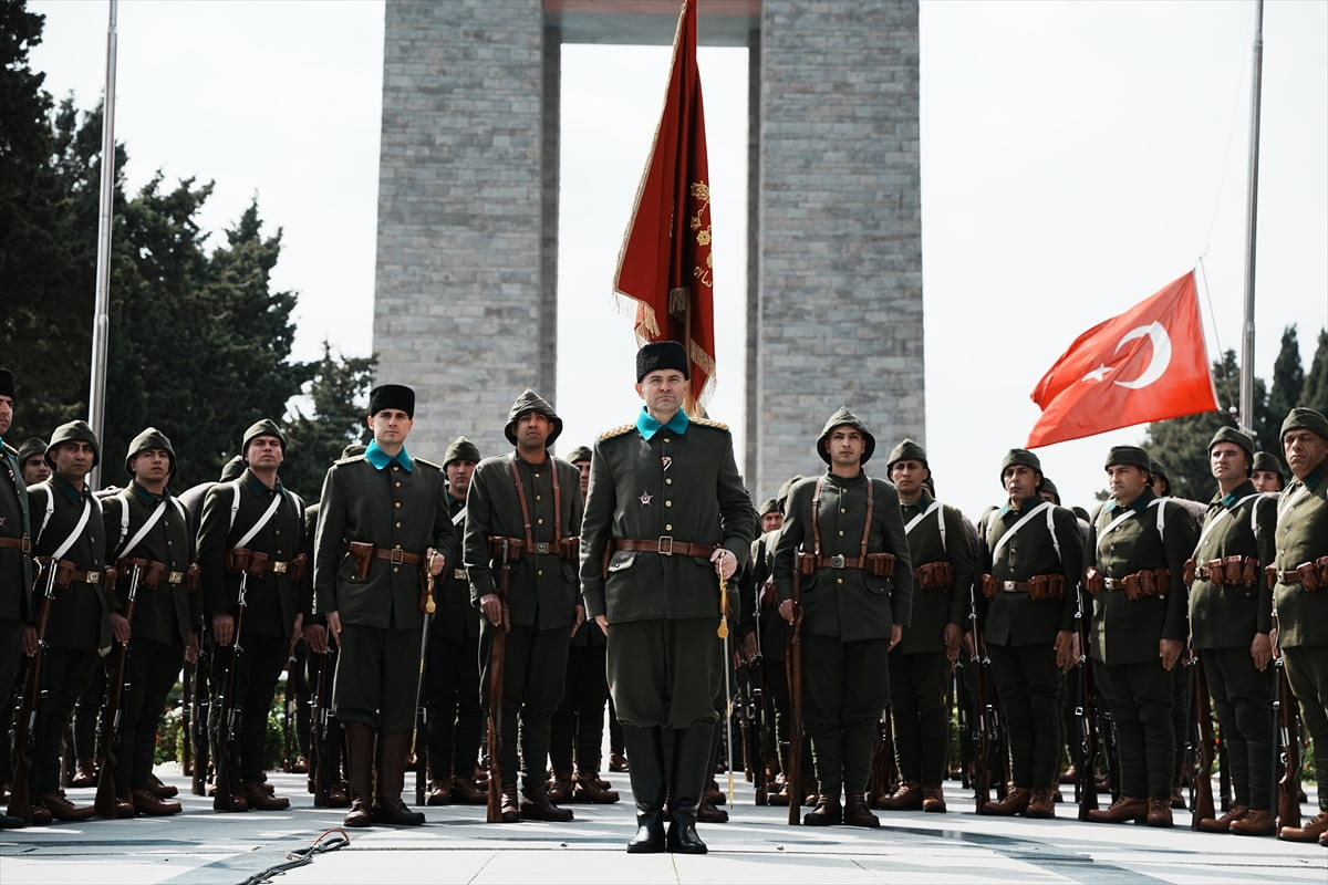 Çanakkale'de, 18 Mart Şehitleri Anma Günü ve Çanakkale Deniz Zaferi'nin 111'inci yılında 19....