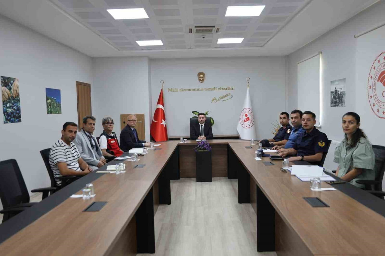 ÇANAKKALE'NİN GÖKÇEADA İLÇESİNDE KAYMAKAM OSMAN ACAR’IN BAŞKANLIĞINDA, EL YAPIMI PATLAYICI (EYP)...