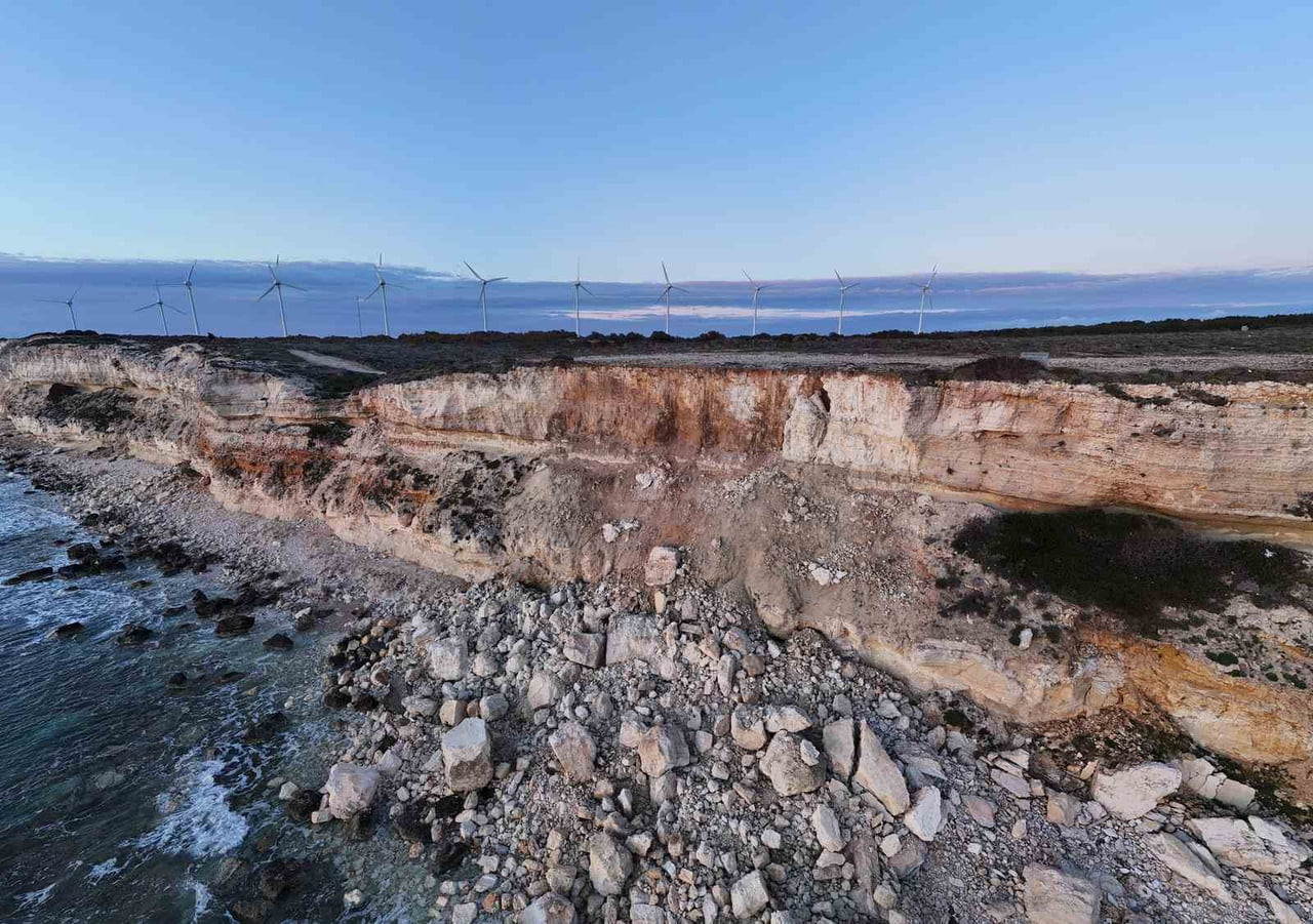 ÇANAKKALE'NİN KUZEY EGE DENİZİ'NDEKİ TURİZM MERKEZİ OLAN BOZCAADA İLÇESİNDE HER YIL YAZ AYLARINDA...