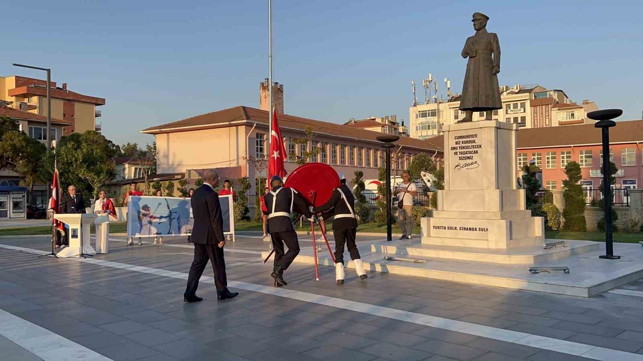 ÇANAKKALE’DE 15 TEMMUZ DEMOKRASİ VE MİLLİ BİRLİK GÜNÜNÜN 10’UNCU YILDÖNÜMÜ ÇEŞİTLİ ETKİNLİKLERLE...