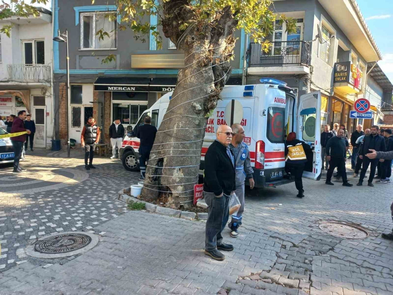 ÇANAKKALE’NİN EZİNE İLÇESİNDE ŞERİFE A.’NIN(37) BOŞANDIĞI ESKİ EŞİ FERDİ A.(45) TARAFINDAN AV...