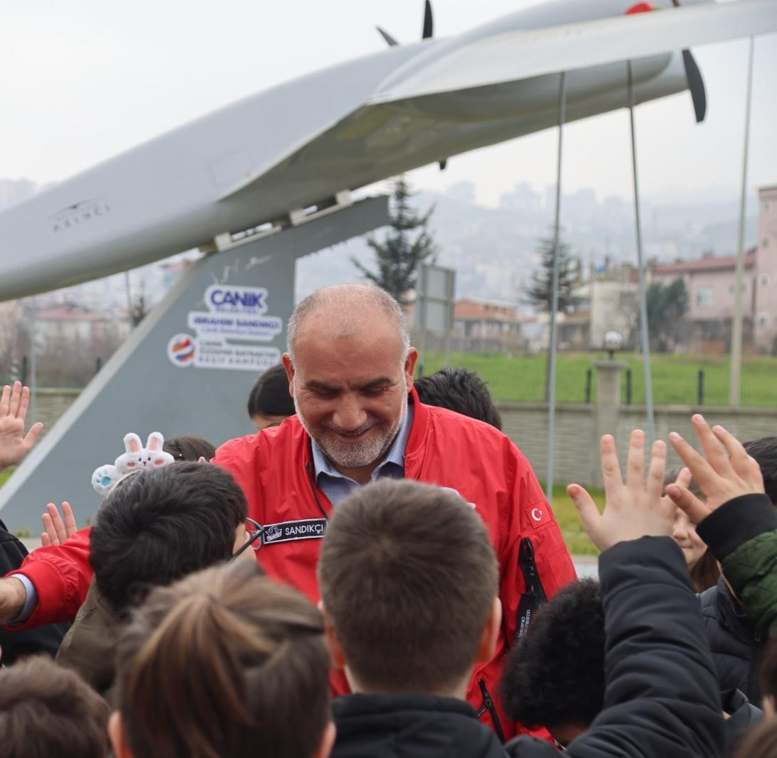 CANİK BELEDİYESİ ÖZDEMİR BAYRAKTAR KEŞİF KAMPÜSÜ TARAFINDAN HAZIRLANAN PROJELER, TEKNOFEST VE...