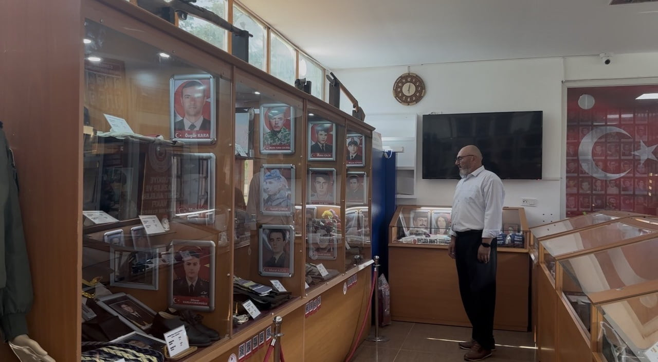 ÇANKIRI'DA BULUNAN ŞEHİTLER MÜZESİ'NDE 15 TEMMUZ ŞEHİDİ ÖMER HALİS DEMİR BAŞTA OLMAK ÜZERE 100'DEN...