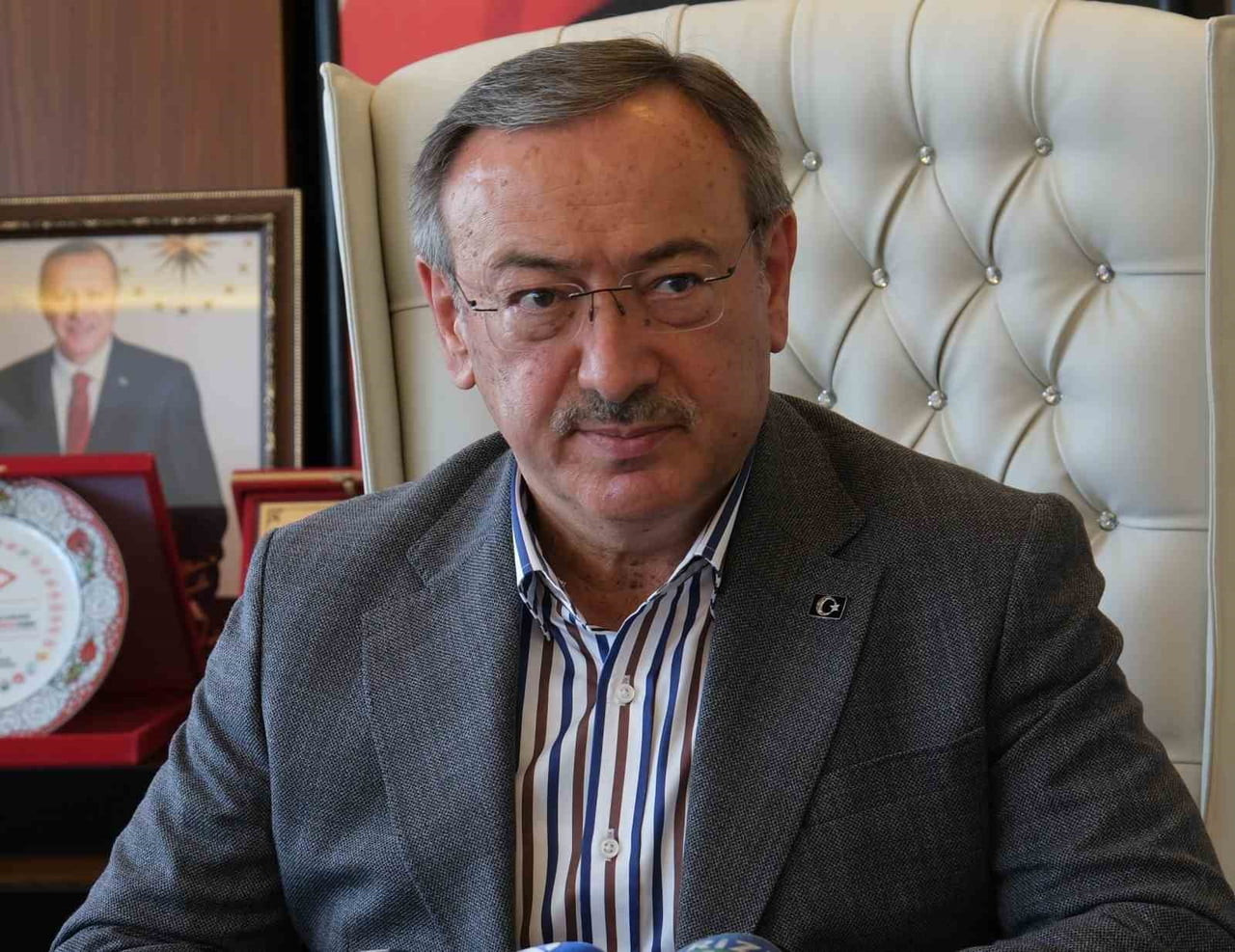ÇAYKUR GENEL MÜDÜRÜ YUSUF ZİYA ALİM, YAŞ ÇAY ALIMLARININ KESİNTİSİZ SÜRDÜĞÜNÜ BELİRTEREK, “150 BİN...