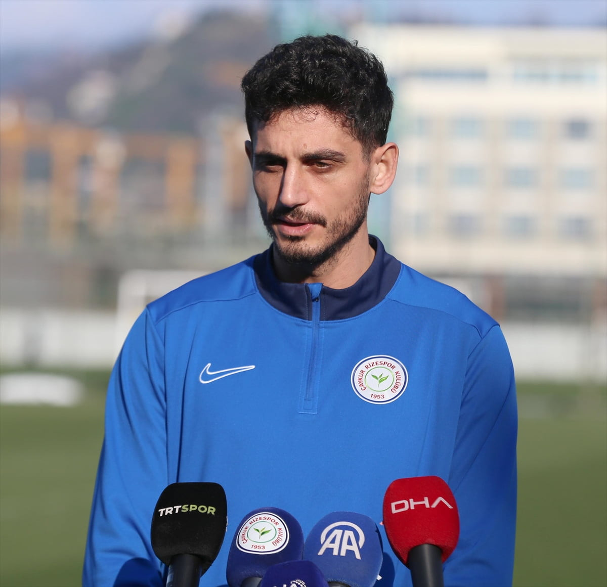 Çaykur Rizespor, Trendyol Süper Lig'in 26. haftasında deplasmanda oynayacağı Trabzonspor maçının...