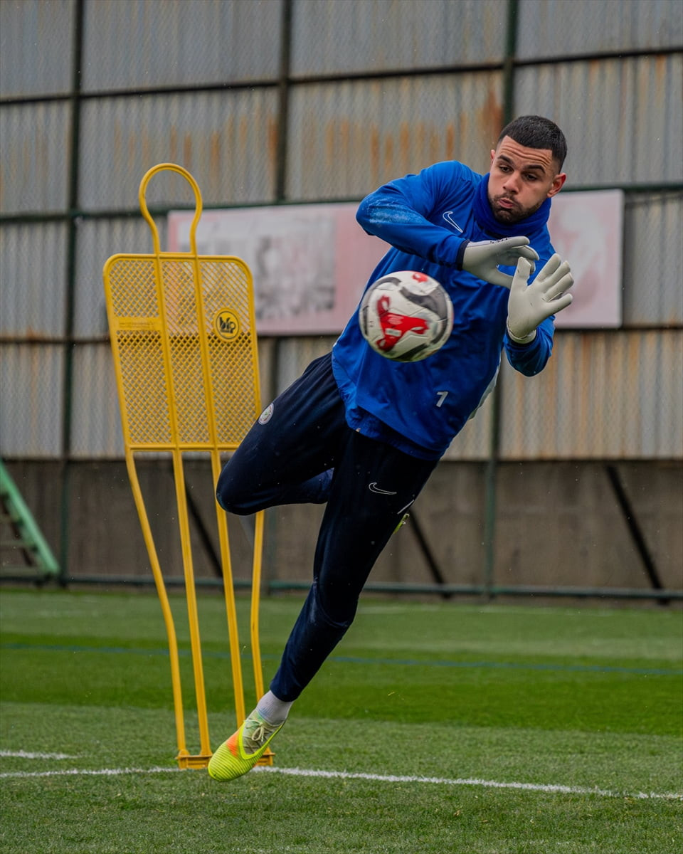 Çaykur Rizespor, Trendyol Süper Lig'in 28. haftasında  deplasmanda oynayacağı Mısırlı.com.tr Fatih...