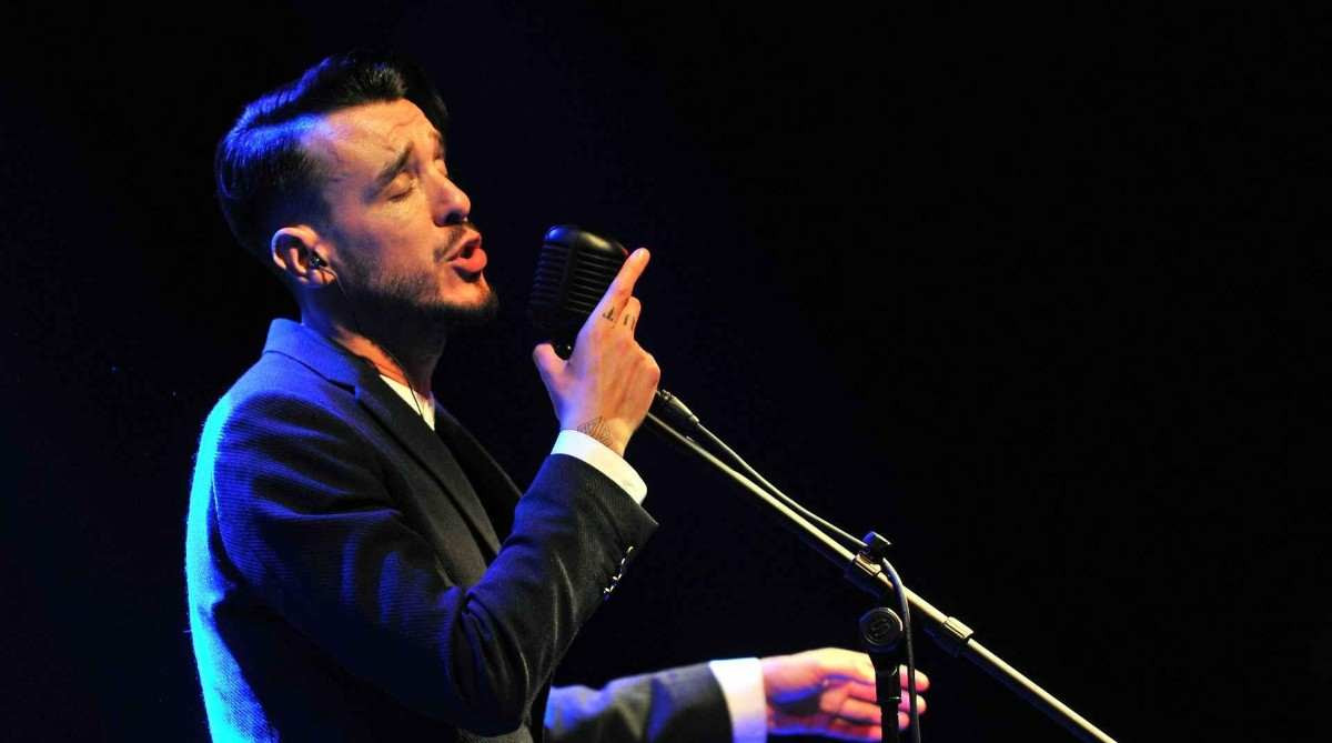 Cem Adrian