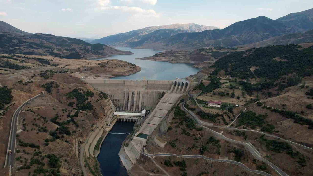 CENGİZ ENERJİ, BİLİMSEL VE TEKNOLOJİK YÖNTEMLERLE TECRÜBESİNİ BİRLEŞTİREREK YAPTIĞI PLANLAMAYLA...