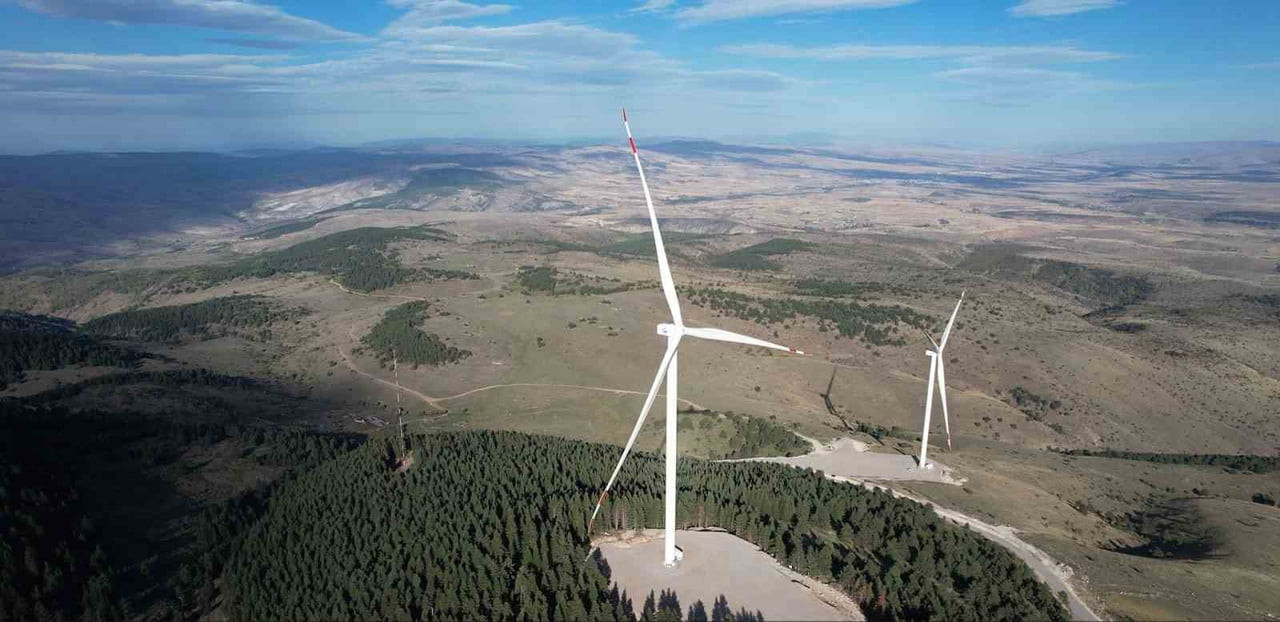 CENGİZ ENERJİ, İLK SÜRDÜRÜLEBİLİRLİK RAPORUNU YAYINLADI. CENGİZ ENERJİ’NİN YÜZDE 100 SAHİPLİĞİNDE...