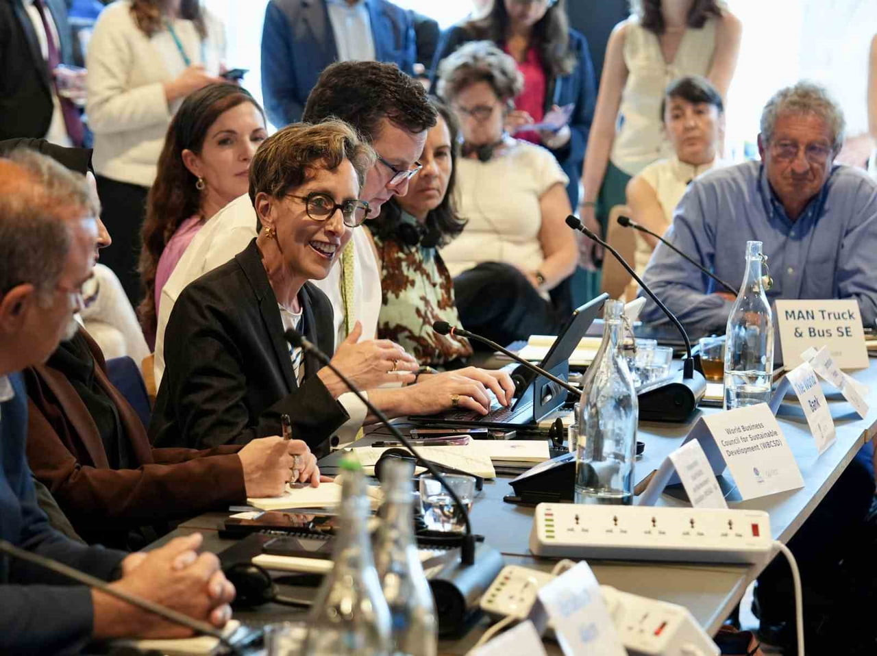 ÇEVRE, ŞEHİRCİLİK VE İKLİM DEĞİŞİKLİĞİ BAKANI KURUM İNGİLTERE’DE COP31 İŞ DÜNYASI FORUMU’NDA...