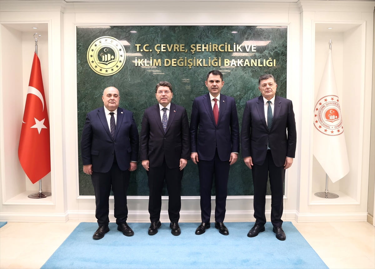 Çevre, Şehircilik ve İklim Değişikliği Bakanı Murat Kurum, Adalet Bakanı Yılmaz Tunç ve...