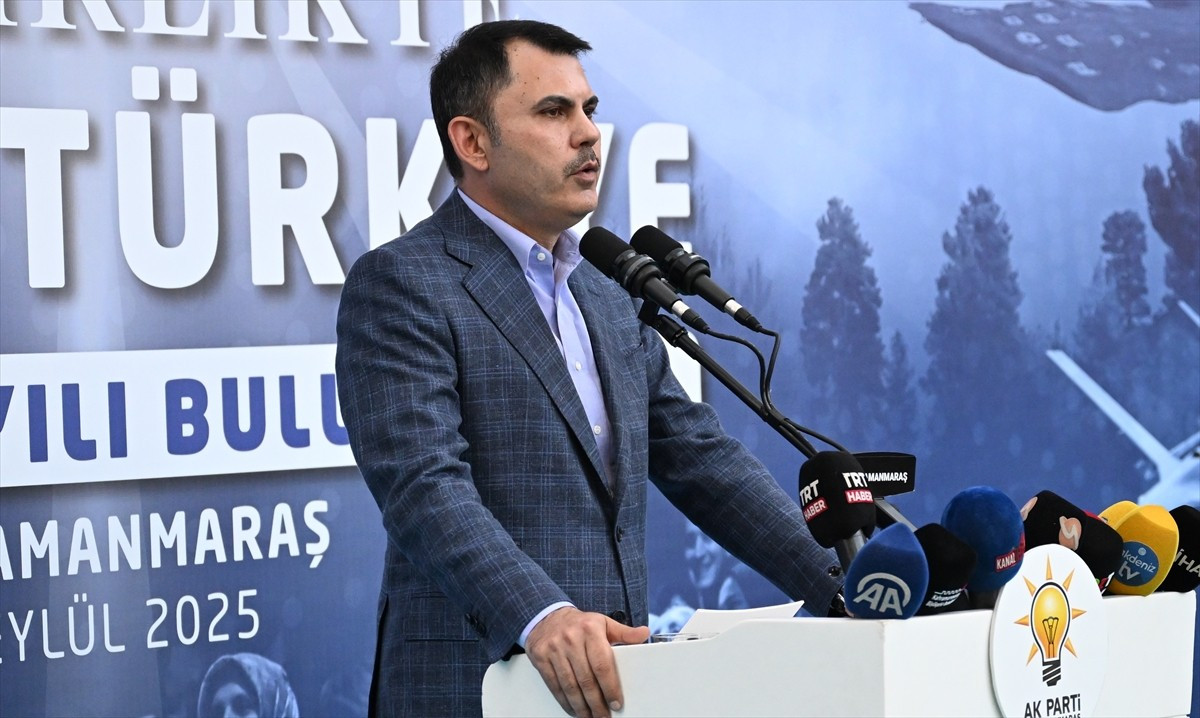 Çevre, Şehircilik ve İklim Değişikliği Bakanı Murat Kurum (fotoğrafta), Kahramanmaraş'ta, Türkiye...