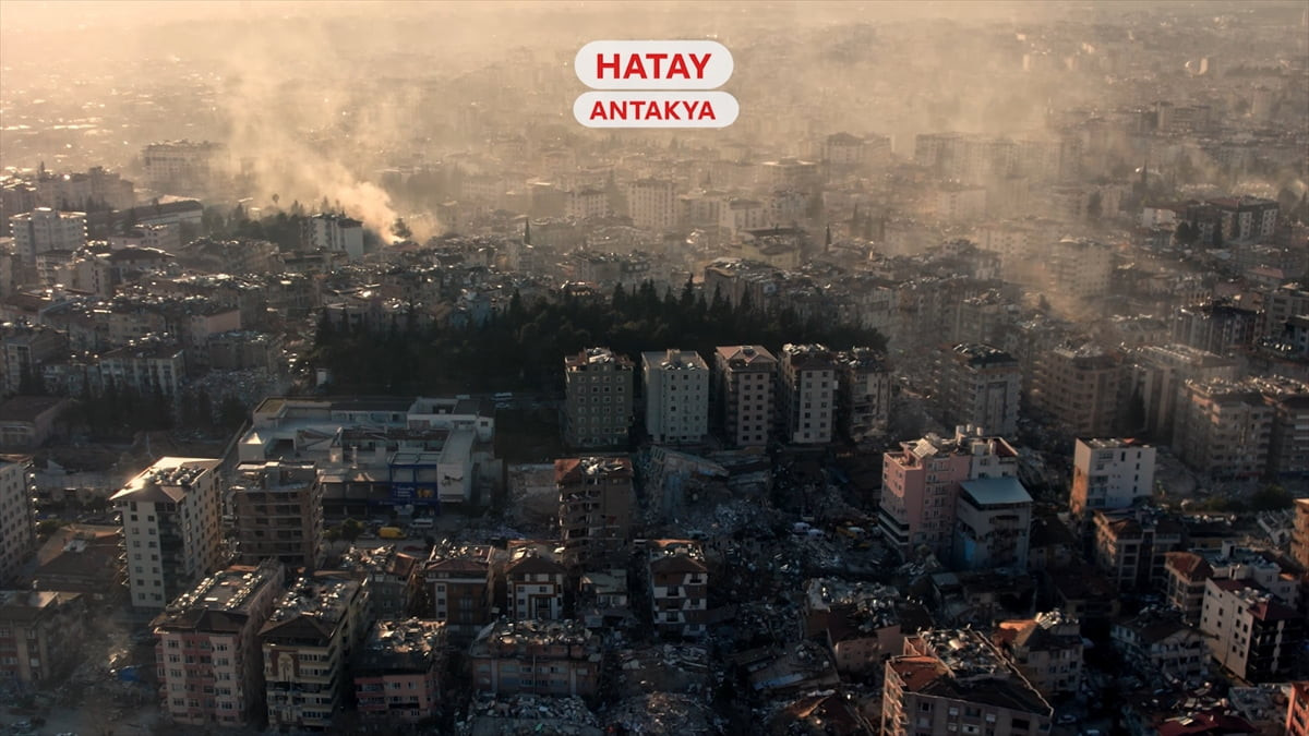 Çevre, Şehircilik ve İklim Değişikliği Bakanı Murat Kurum, Hatay'ın Antakya ilçesindeki bir otelde...