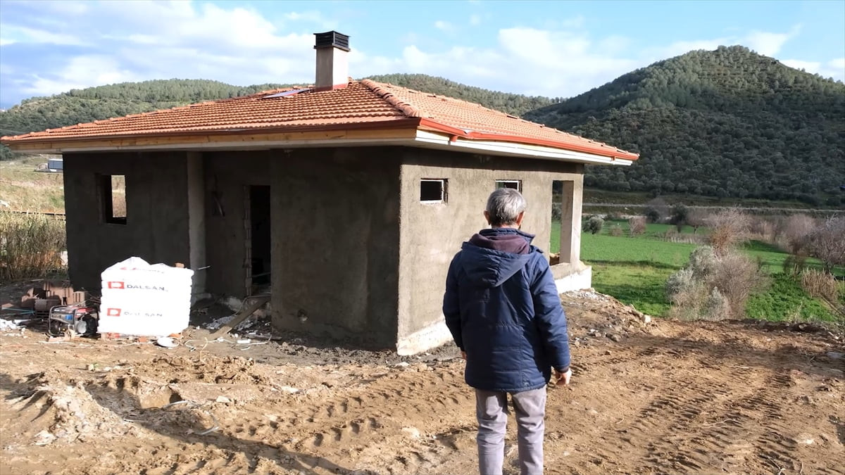 Çevre, Şehircilik ve İklim Değişikliği Bakanı Murat Kurum, İzmir'in Ödemiş ilçesinde orman...