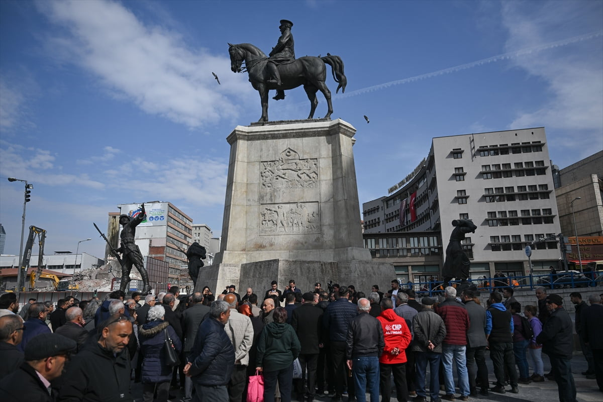 CHP Ankara İl Başkanlığı, 18 Mart Şehitleri Anma Günü ve Çanakkale Deniz Zaferi dolayısıyla anma...