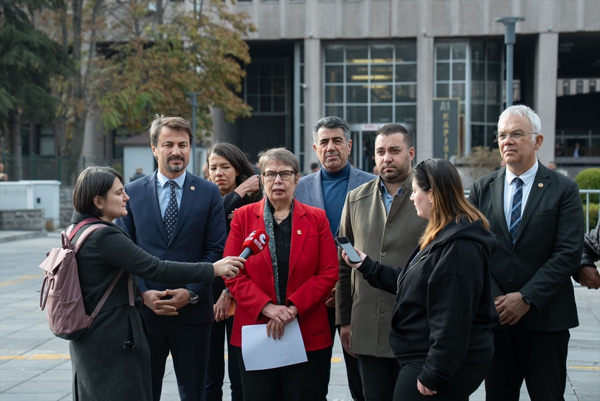 CHP Genel Başkan Yardımcısı Zeliha Aksaz Şahbaz, Kamu-Özel İşbirliği (KÖİ) modeli ile inşa edilen...