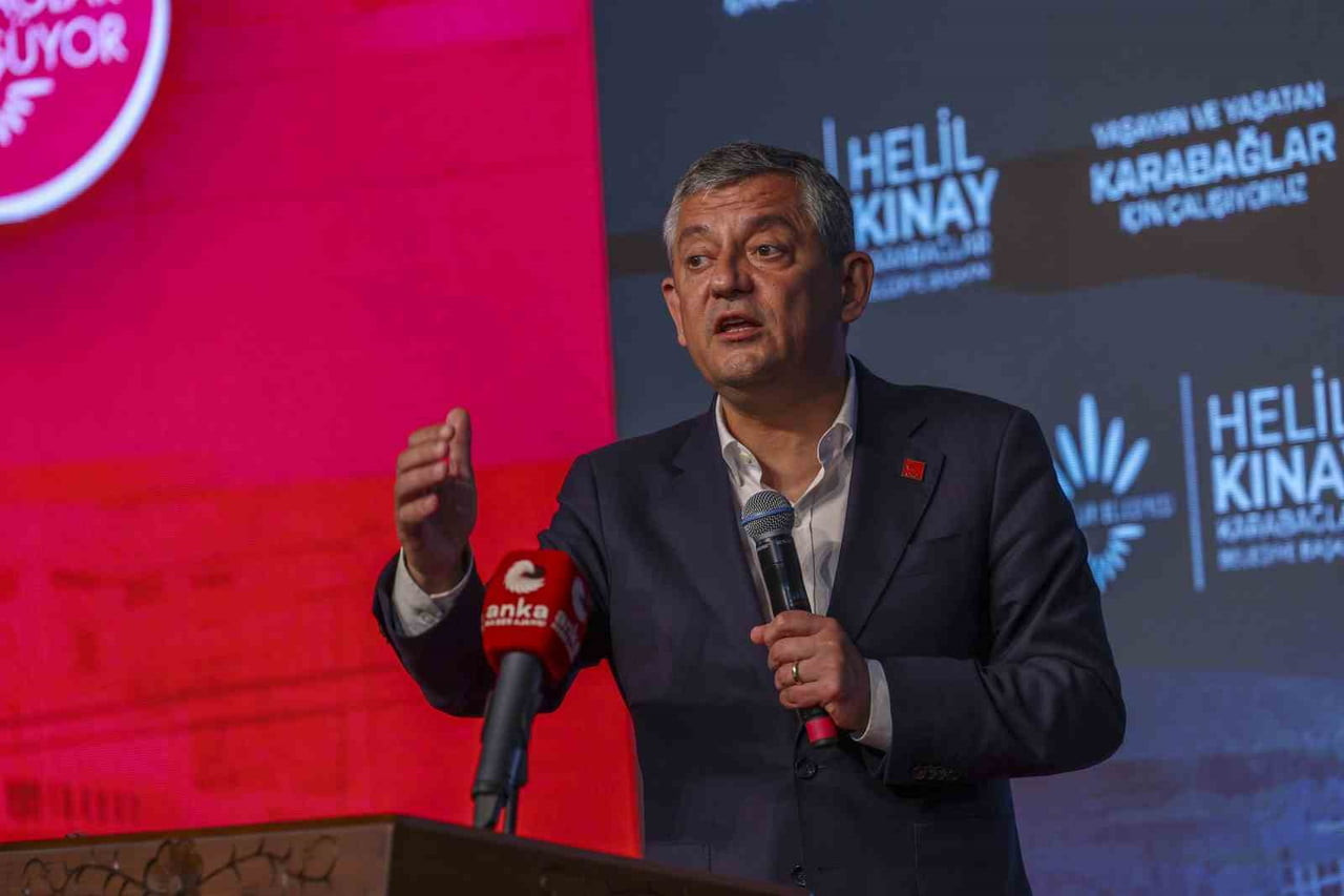 CHP GENEL BAŞKANI ÖZGÜR ÖZEL,