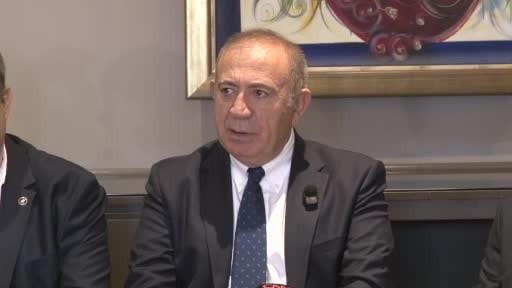 CHP İstanbul İl Kongresi davasının duruşmasında ara karar: Gürsel Tekin göreve devam edecek